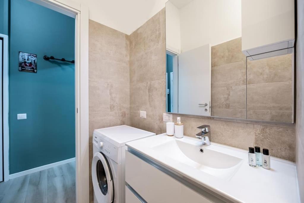Linate Airport Elegant Suite,Tram 1 Minute Away 米兰 外观 照片